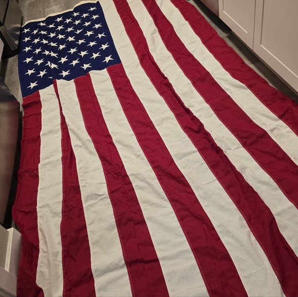 USA Flag Large 5'x9.5' American Flag BEST V-1 Made In U.S.A.  Valley Forge - Picture 7 of 8